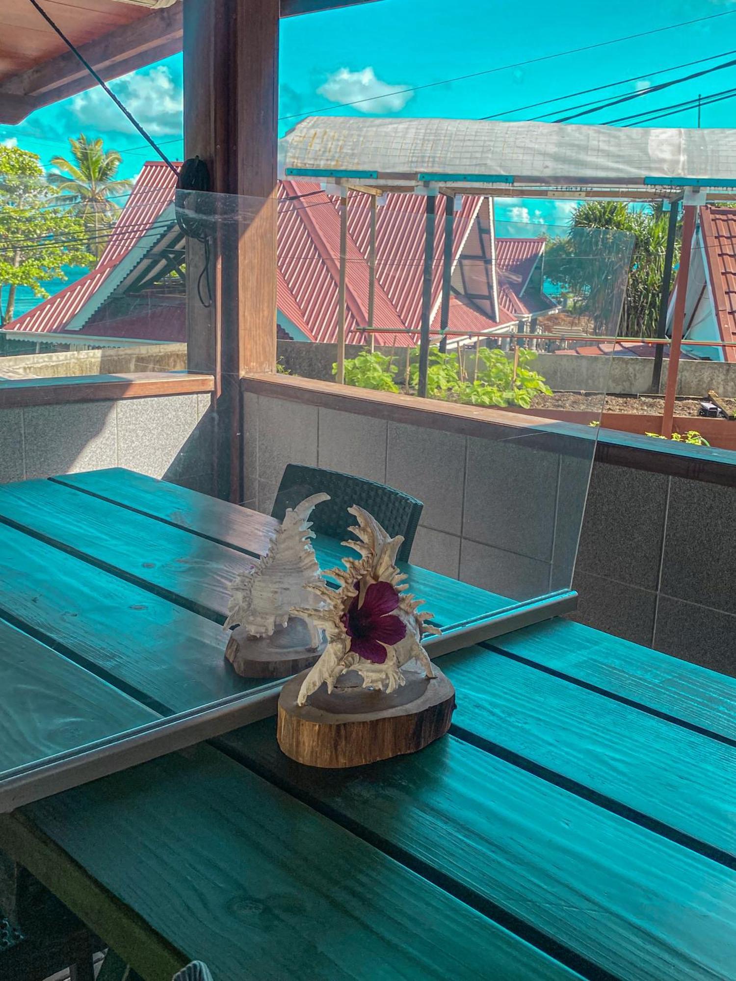 Divers Lodge Guest House Beau Vallon  Eksteriør billede