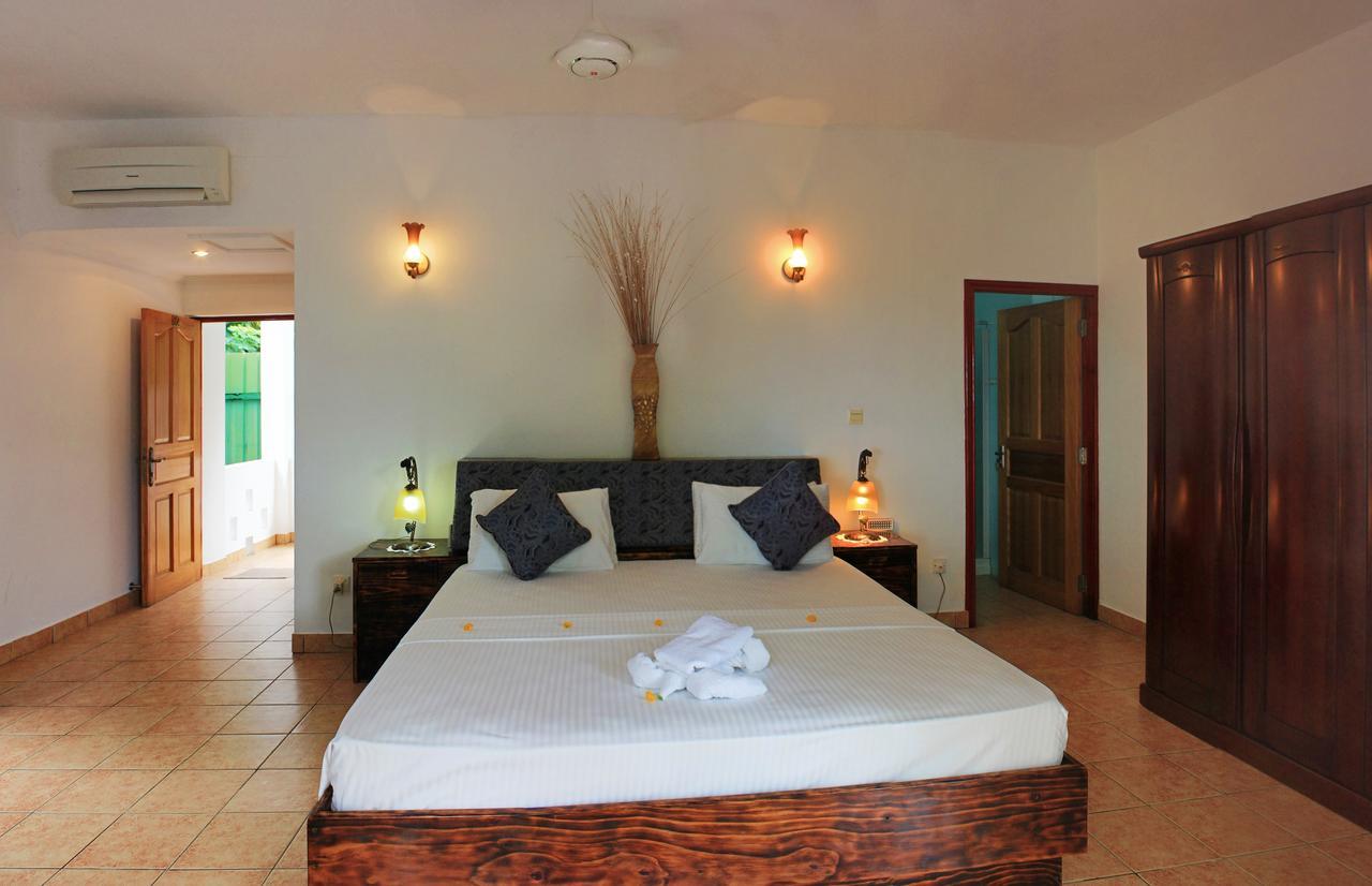 Divers Lodge Guest House Beau Vallon  Eksteriør billede